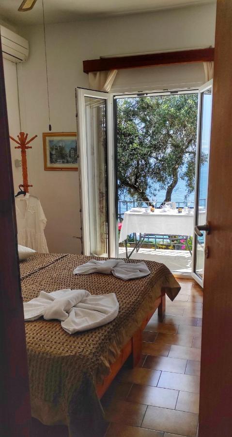 Villa Fourtuna Apartment Agios Ioannis Peristerion Dış mekan fotoğraf