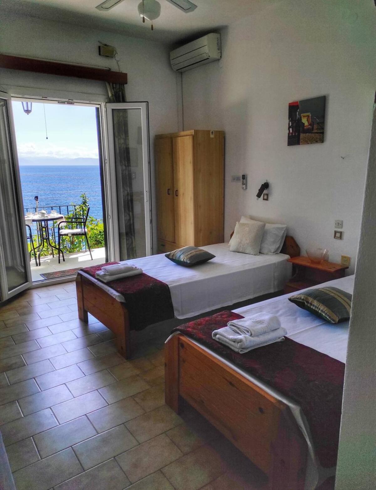 Villa Fourtuna Apartment Agios Ioannis Peristerion Dış mekan fotoğraf