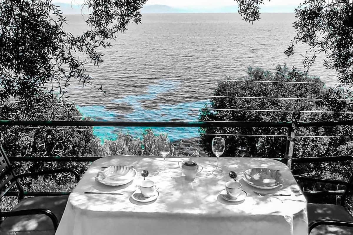 Villa Fourtuna Apartment Agios Ioannis Peristerion Dış mekan fotoğraf